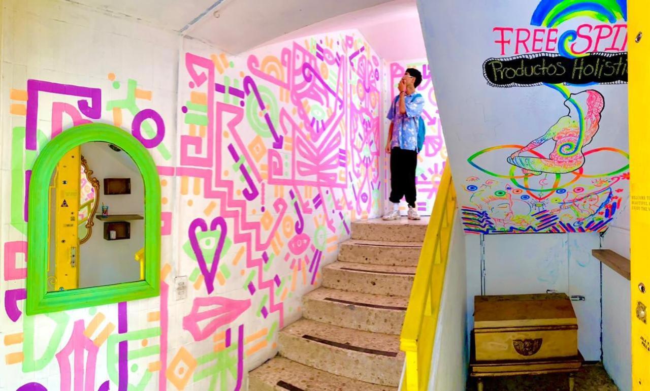 Free Spirit Hostel Guadalajara Luaran gambar